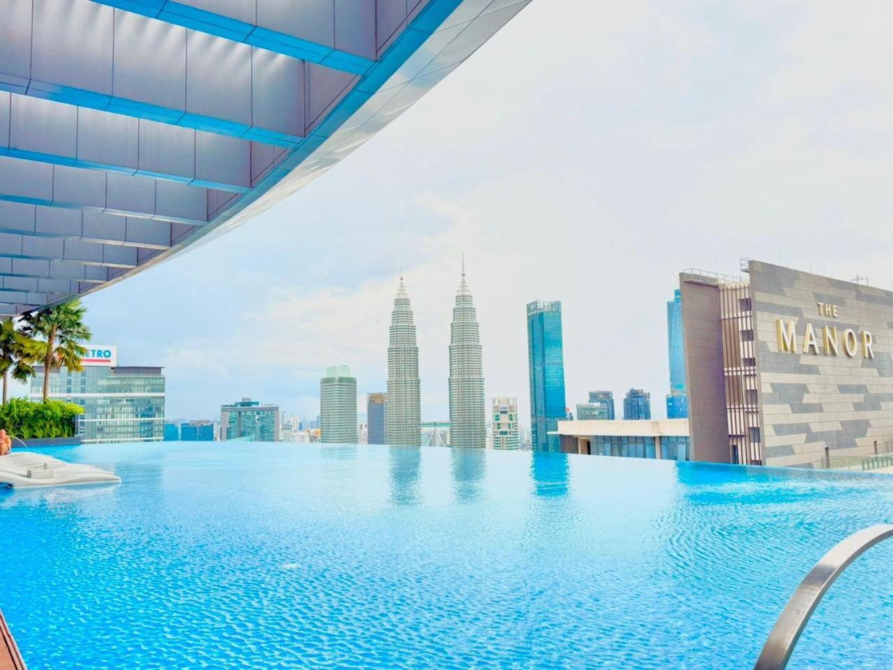 Largest Rooftop Infinity Swimming Pool At Eaton Pangsapuri